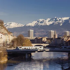 Ibis Gare Отель