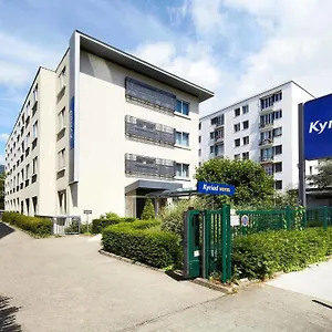 Kyriad Centre Отель